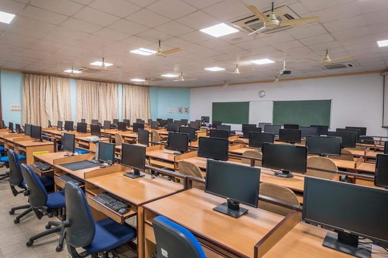 XLRI Jamshedpur Campus and infrastructure photo 2